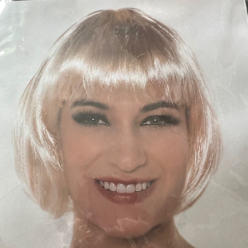 Natural Short Bob Wig / Costume Hair distributed By TVI New Old Stock One size